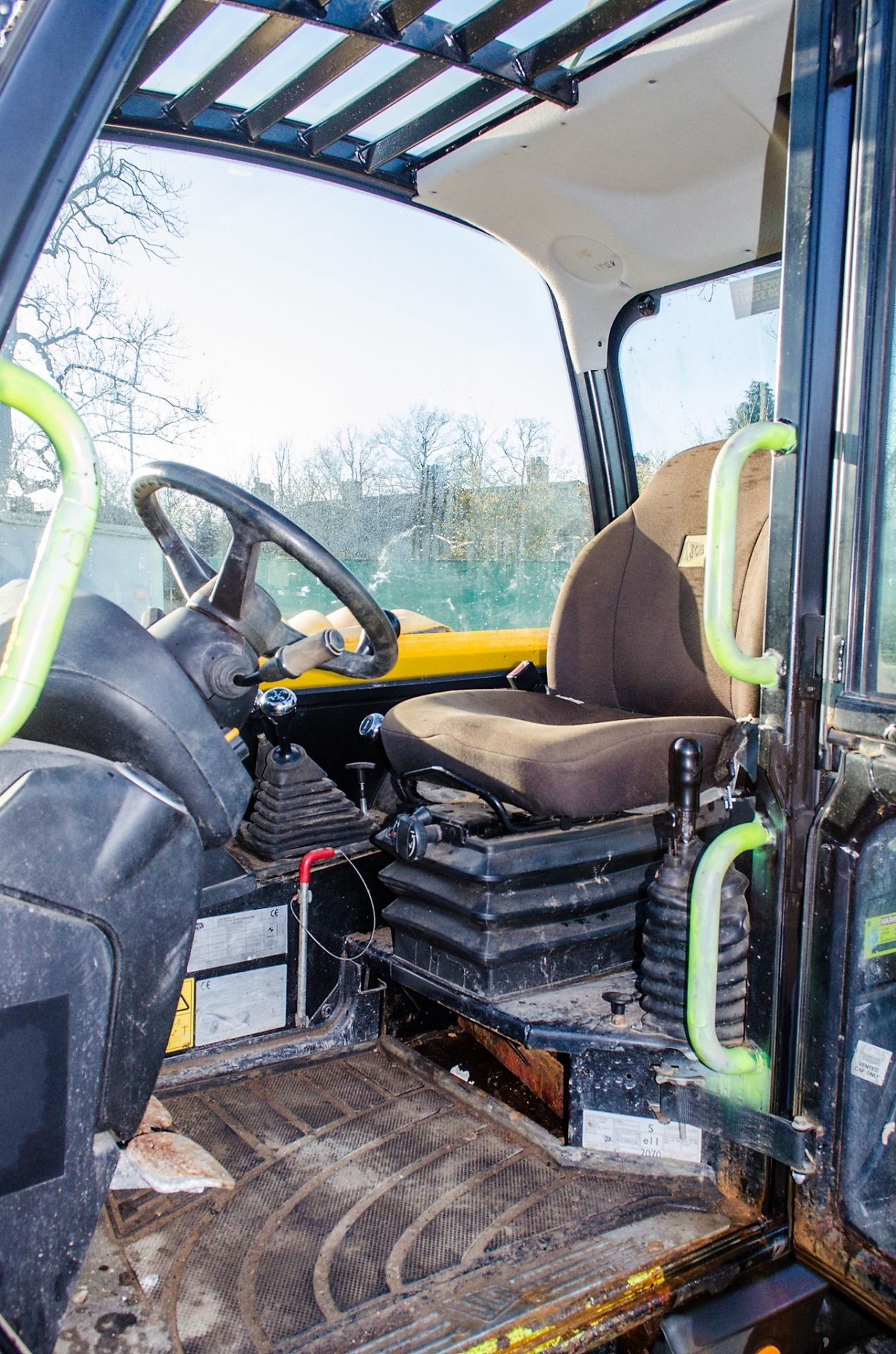 JCB 531-70 7 metre telescopic handler Registration Number: MX14 LPV Year: 2014 S/N: 2341236 Recorded - Image 19 of 21