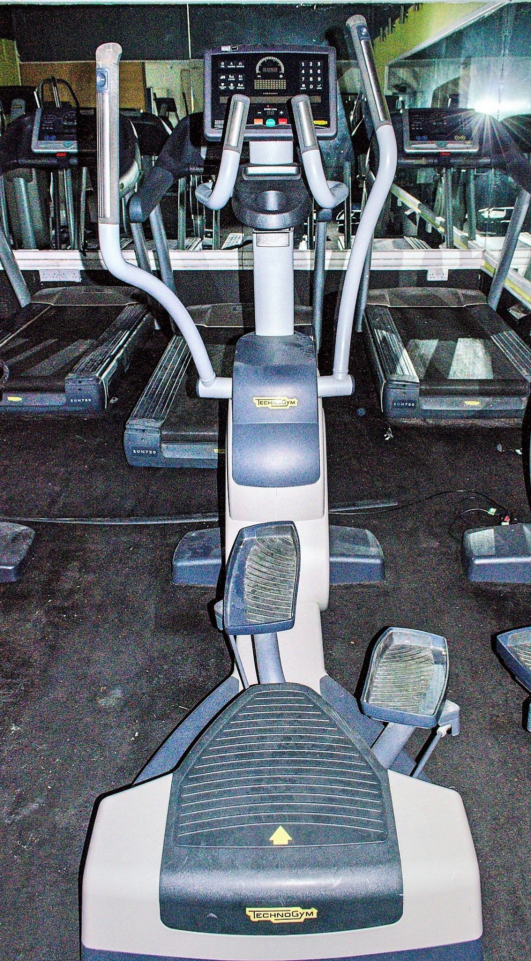 Technogym Excite+ 700e crossover trainer - Image 3 of 4