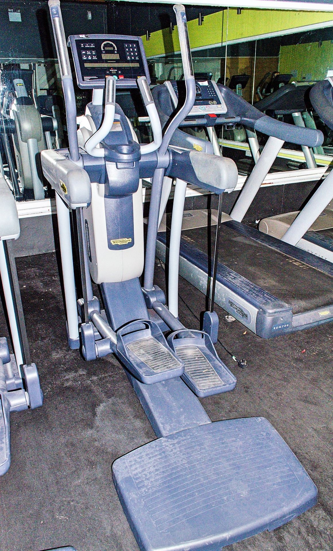 Technogym Exite+ 700i vario cross trainer ** No VAT on hammer price but VAT will be charged on