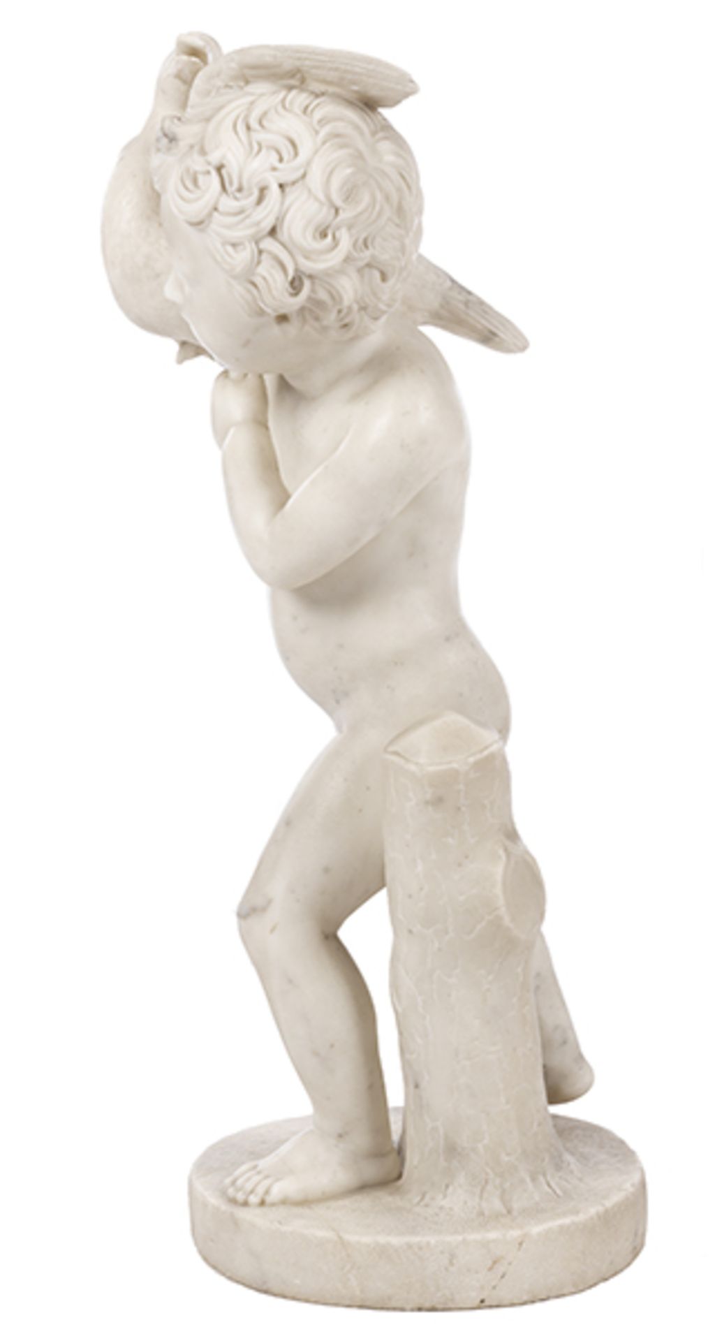 Marmorfigur eines Knäbleins mit geschultertem Schwan< - Bild 5 aus 9