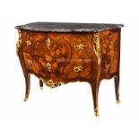 Elegant Louis XV commode