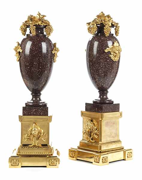 A pair of elegant decorative mantle vases in red, Egyptian porphyry and fire-gilt bronze - Image 3 of 11