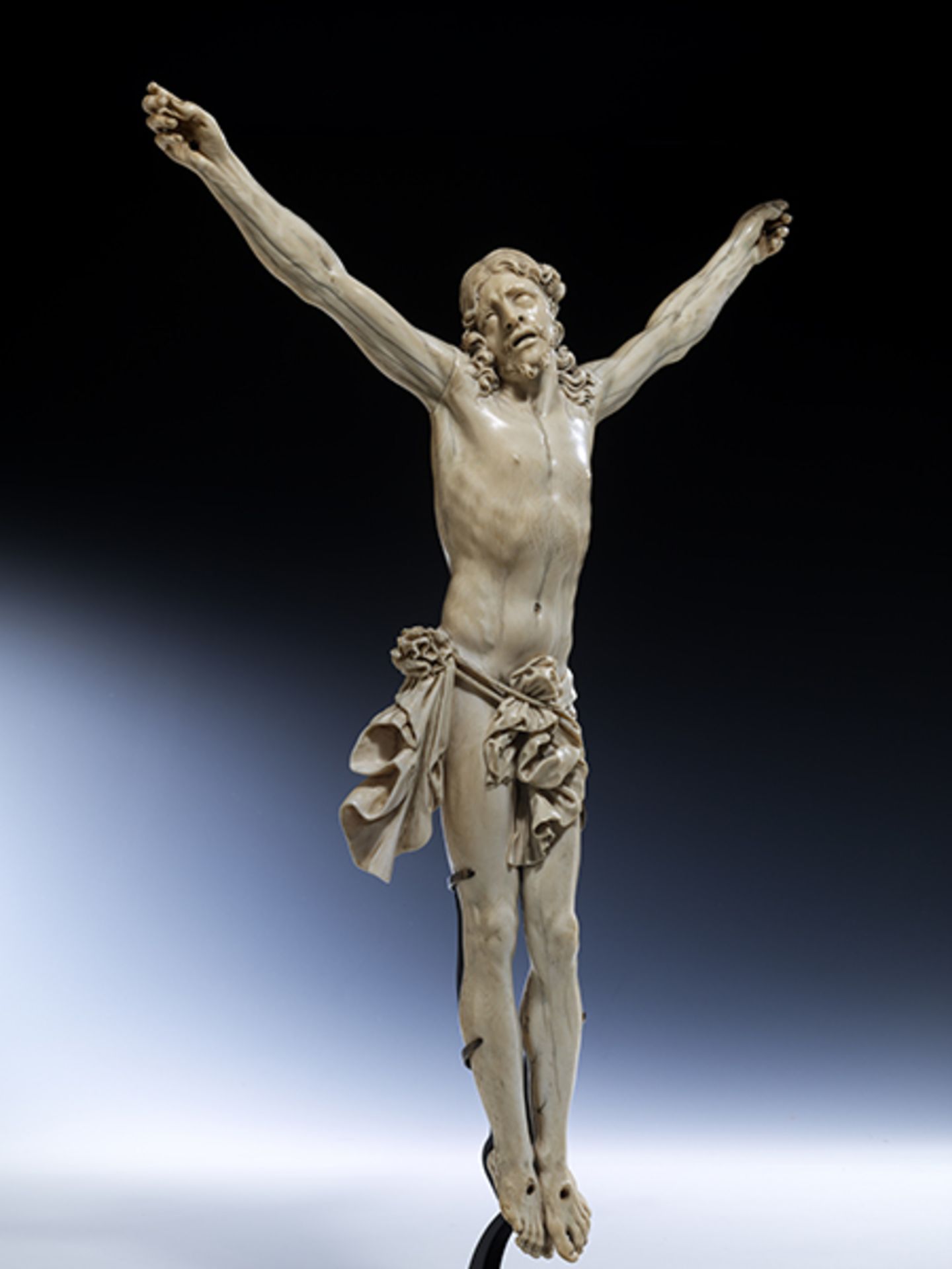 Corpus Christi in ivory - Bild 2 aus 6