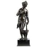 Bronzefigur der antiken Göttin Juno<