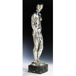 Francesco Parente, 1885 Neapel - 1969 GROßE, SCHWER IN SILBER GEGOSSENE AKTFIGUR EINER JUNGEN FRAU