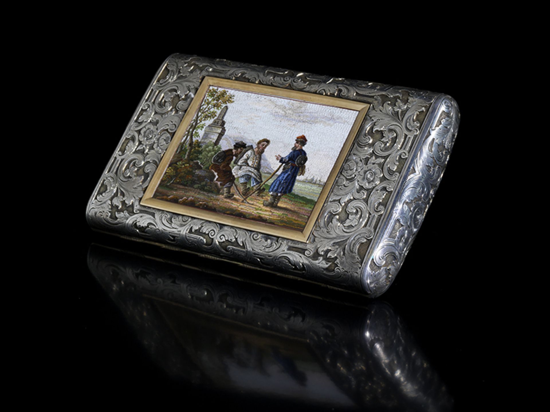 Sankt Petersburger Zigarrenetui 13 x 8 cm. Gewicht: 318 g. Sankt Petersburger Beschau,