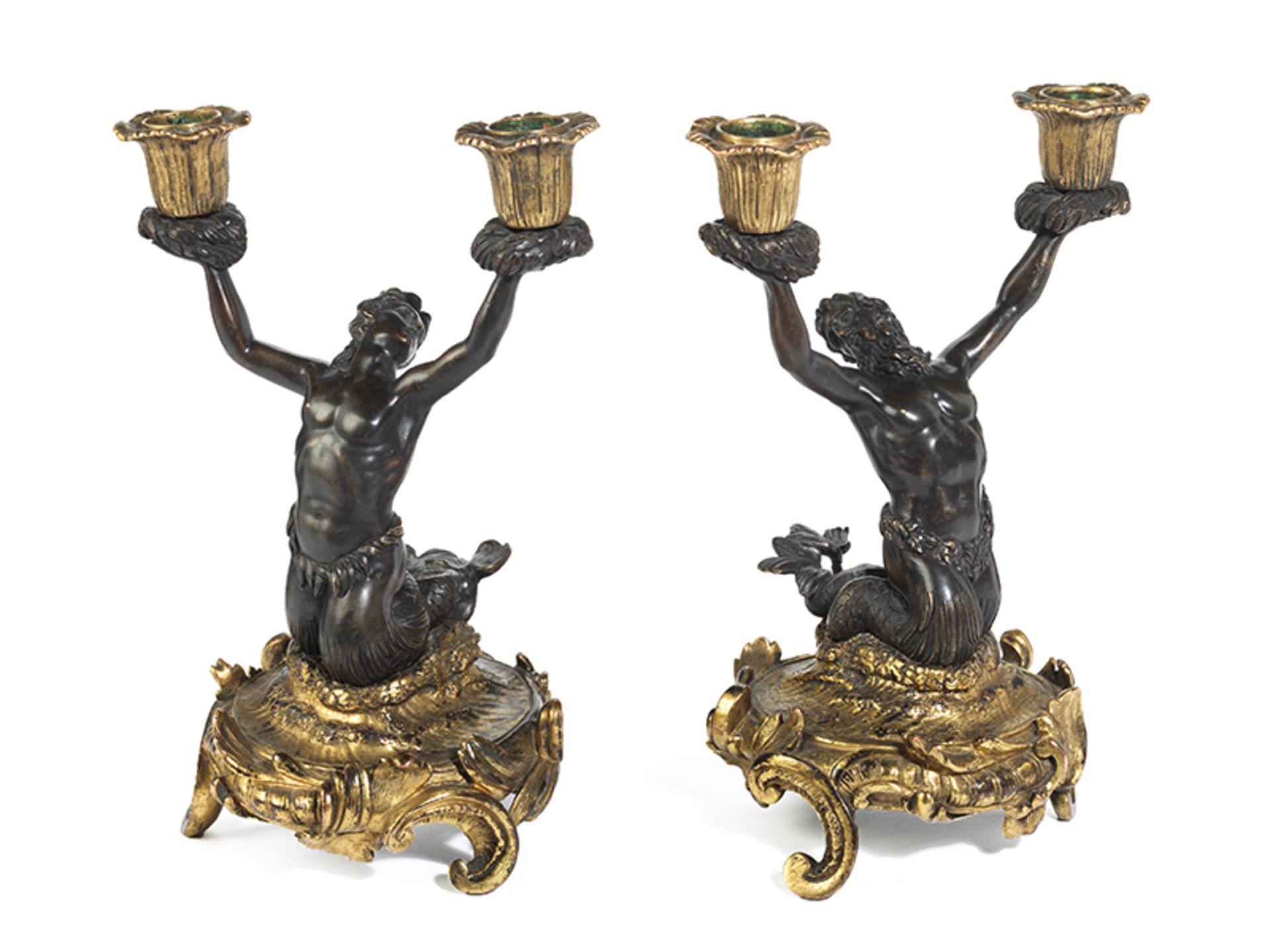 Paar figürliche Kandelaber Höhe: 25 cm. Italien oder Frankreich, 18./ 19. Jahrhundert. Sich - Bild 2 aus 4