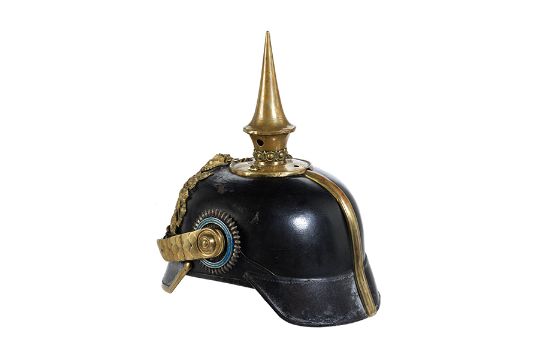 Bayerische Pickelhaube Hohe 25 Cm Bayern 19 Jahrhundert Gepresstes Und Lackiertes Buffellede