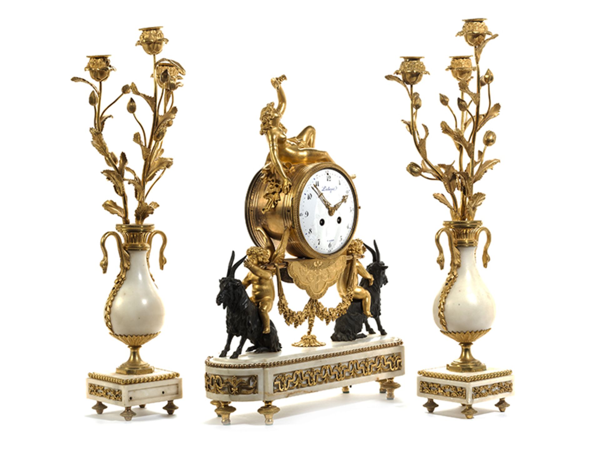 Elegantes Kaminuhren-ensemble Uhr: 48 x 37 cm. Paar Kandelaber: 56 cm. Auf dem Zifferblatt - Bild 5 aus 6