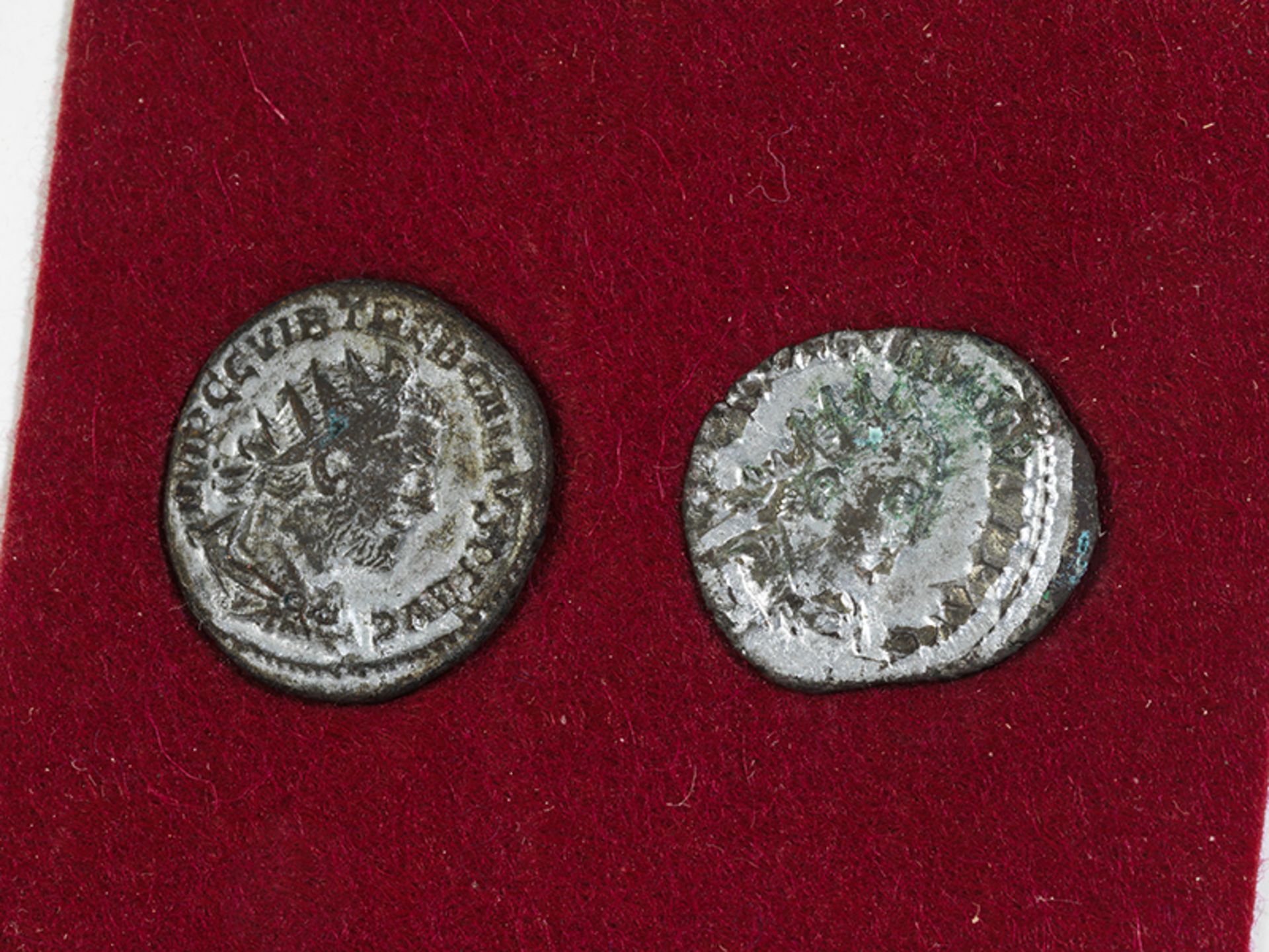 Konvolut antiker Gegenstände Höhe des Kannenfragments: 27 cm. Unter anderem aus der römischen - Bild 4 aus 5