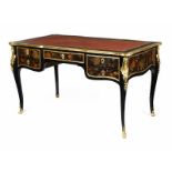 Seltener Louis XV-Lack Bureau Plat 73 x 134 x 75 cm. Gestempelt: DUBOIS (Jacques Dubois, Meister