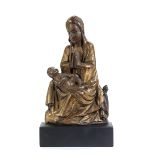 Holzskulptur Madonna mit Kind Höhe: 31 cm. Sockelmaße: 6 x 20,5 x 7,5 cm. Süditalien, um 1420. Holz,