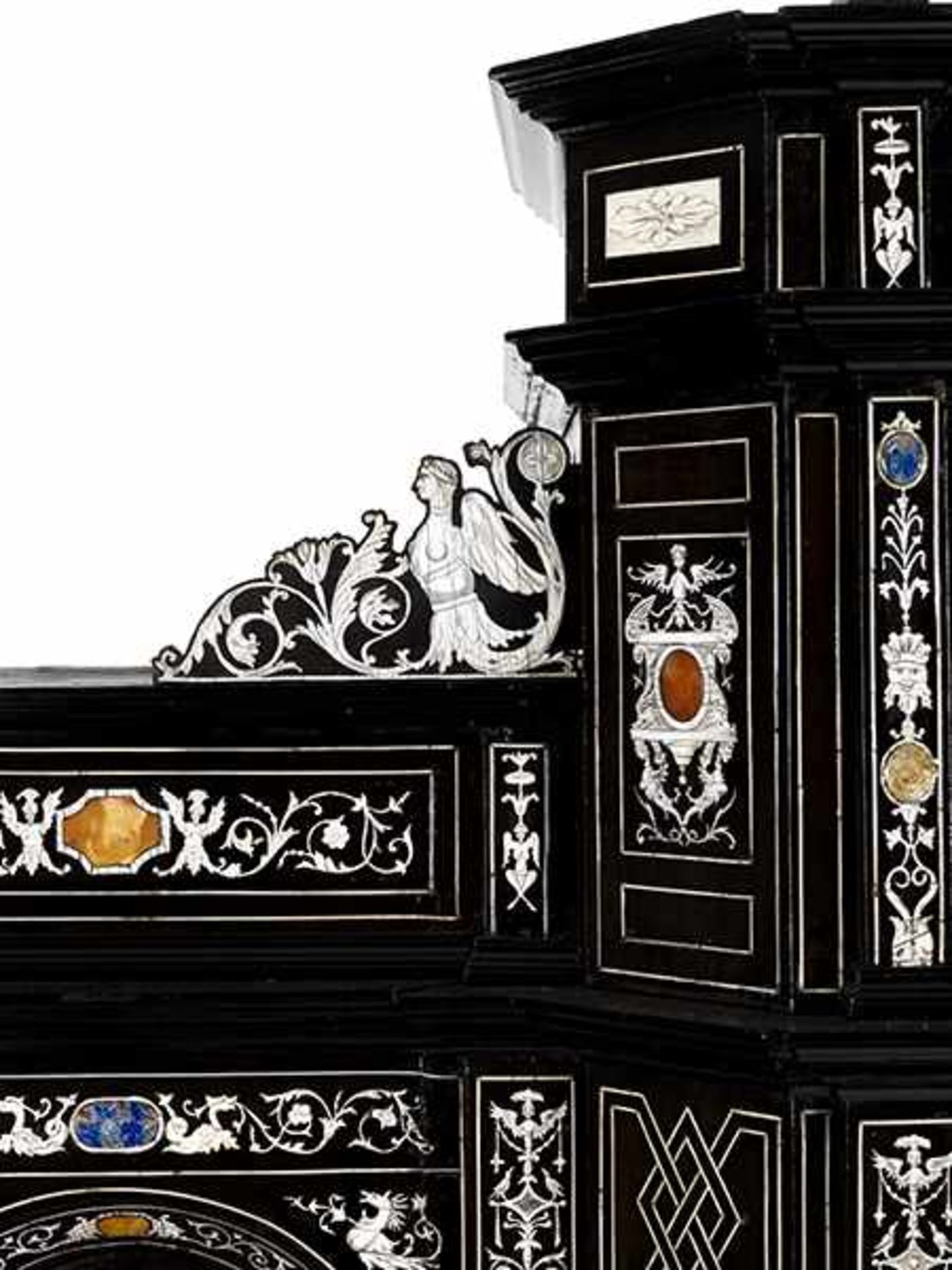Kabinettschrank im Renaissance-Stil Höhe: 227 cm. Breite: 178 cm. Tiefe: 50 cm. Norditalien, - Bild 6 aus 9