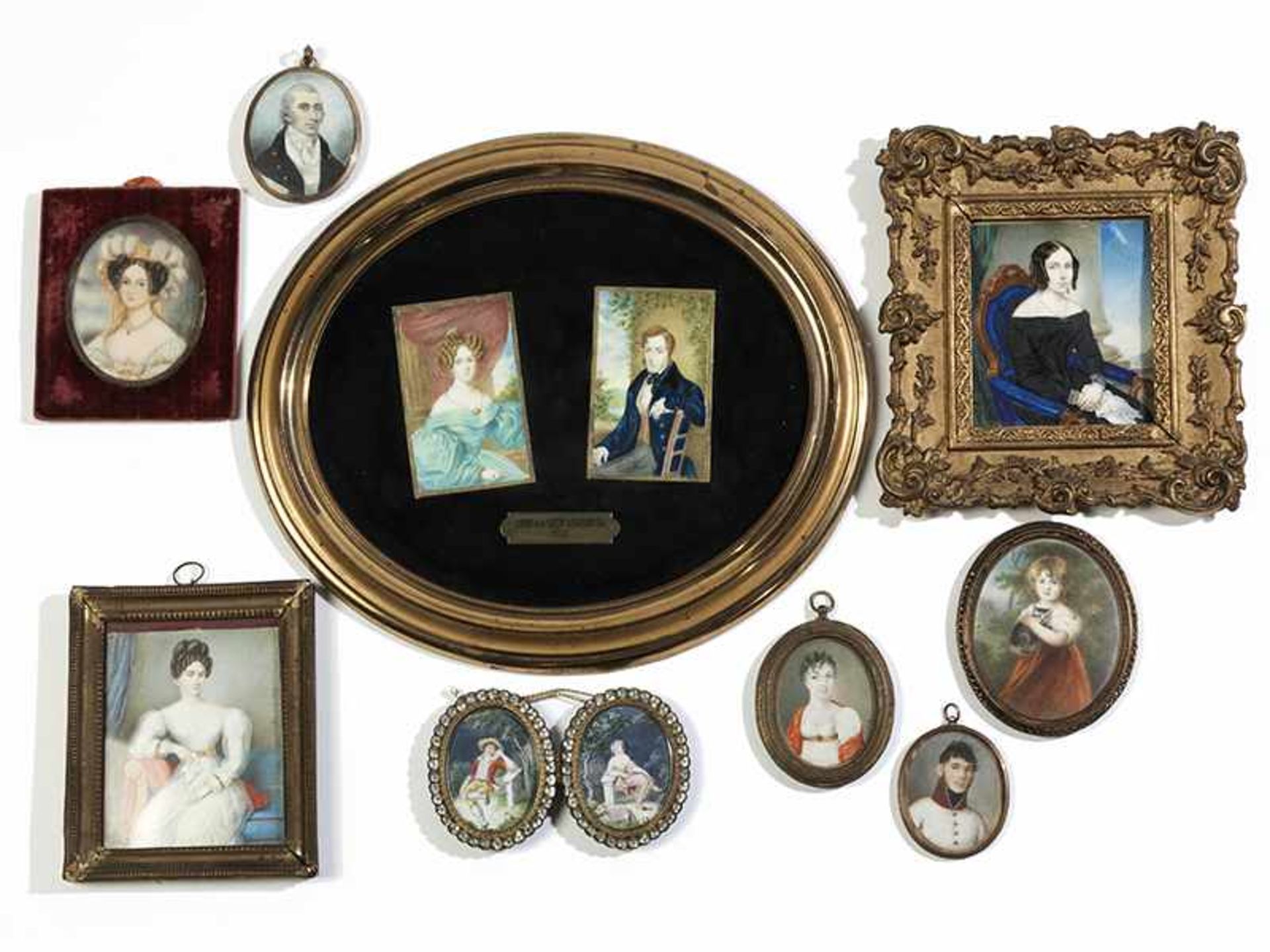 Sammlung von zehn MiniaturenGouache auf Elfenbein. Maximale Maße: Das ovale Doppelportrait: 28 x