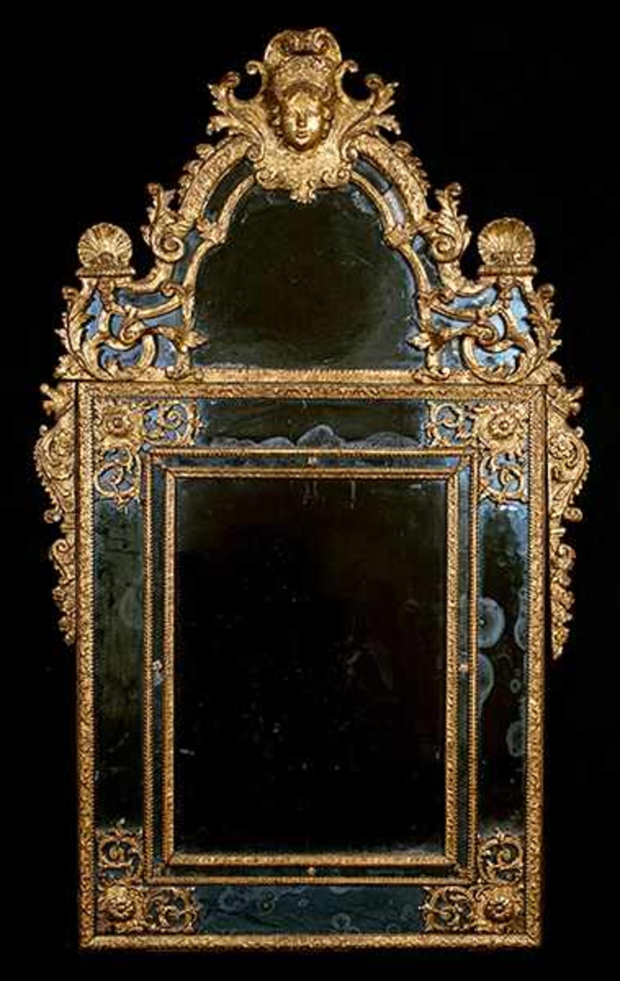Großer Régence-Spiegel 175 x 91 cm. Frankreich, erstes Viertel 18. Jahrhundert. Hochrechteckige Form