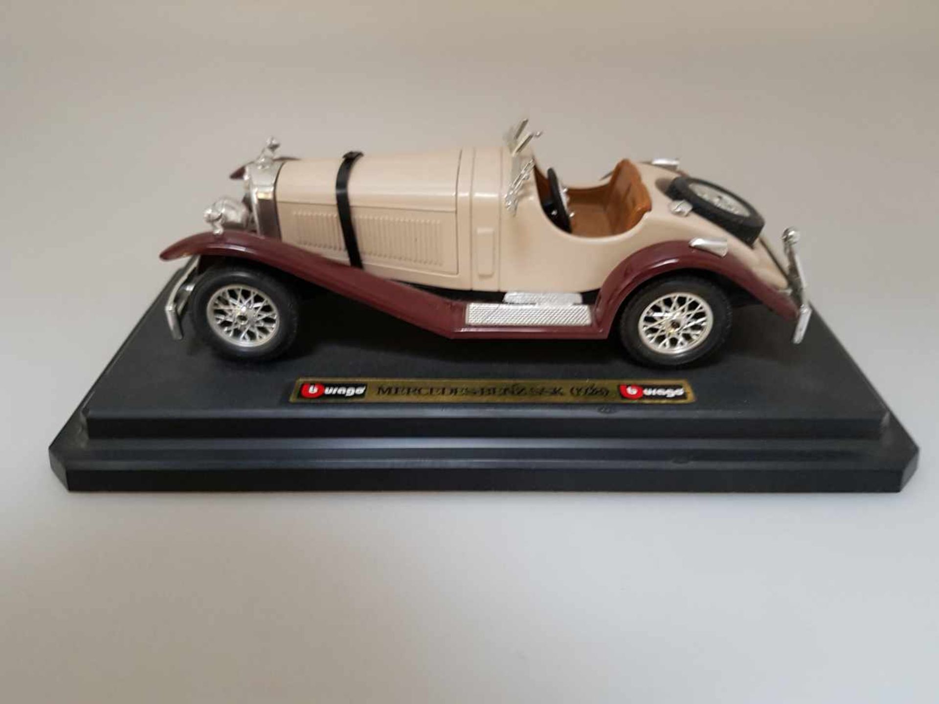 1:24 Mercedes Benz SSK red 1928 Burago