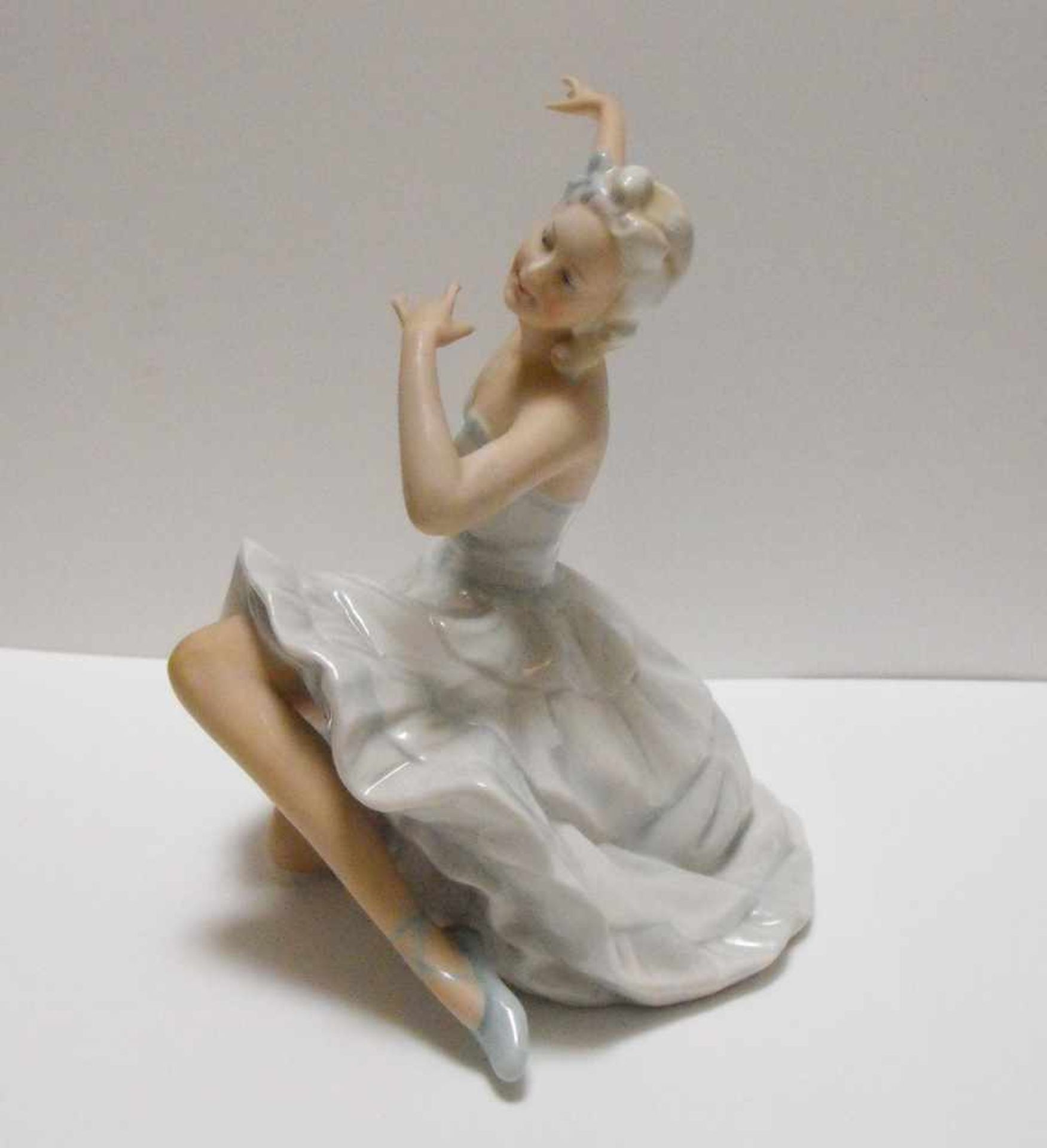 Art Deco Porzellan Figur Tänzerin Ballerina Schwarzburger Werkstätten, Unterweißbach - Bild 2 aus 5