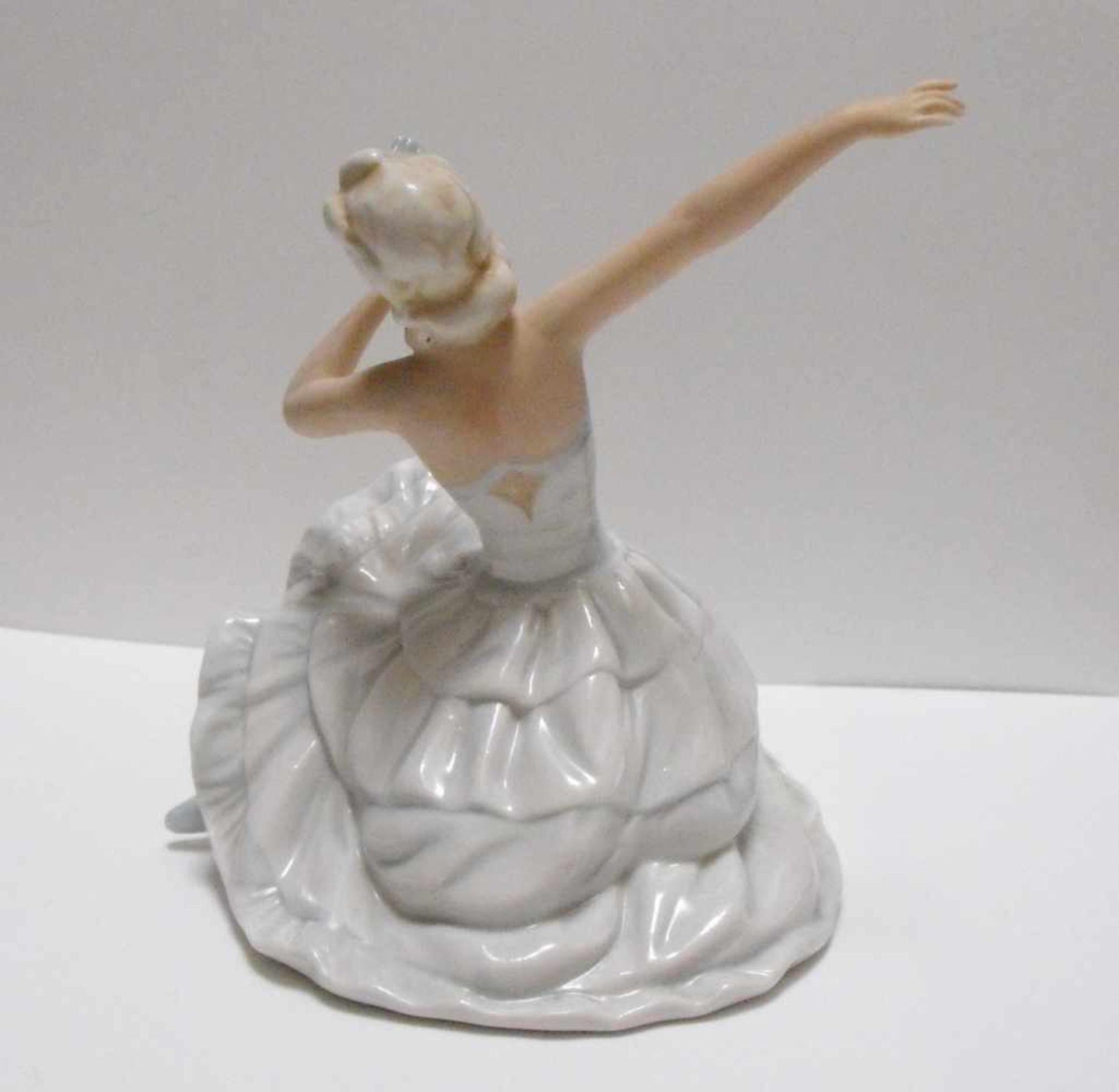 Art Deco Porzellan Figur Tänzerin Ballerina Schwarzburger Werkstätten, Unterweißbach - Bild 3 aus 5