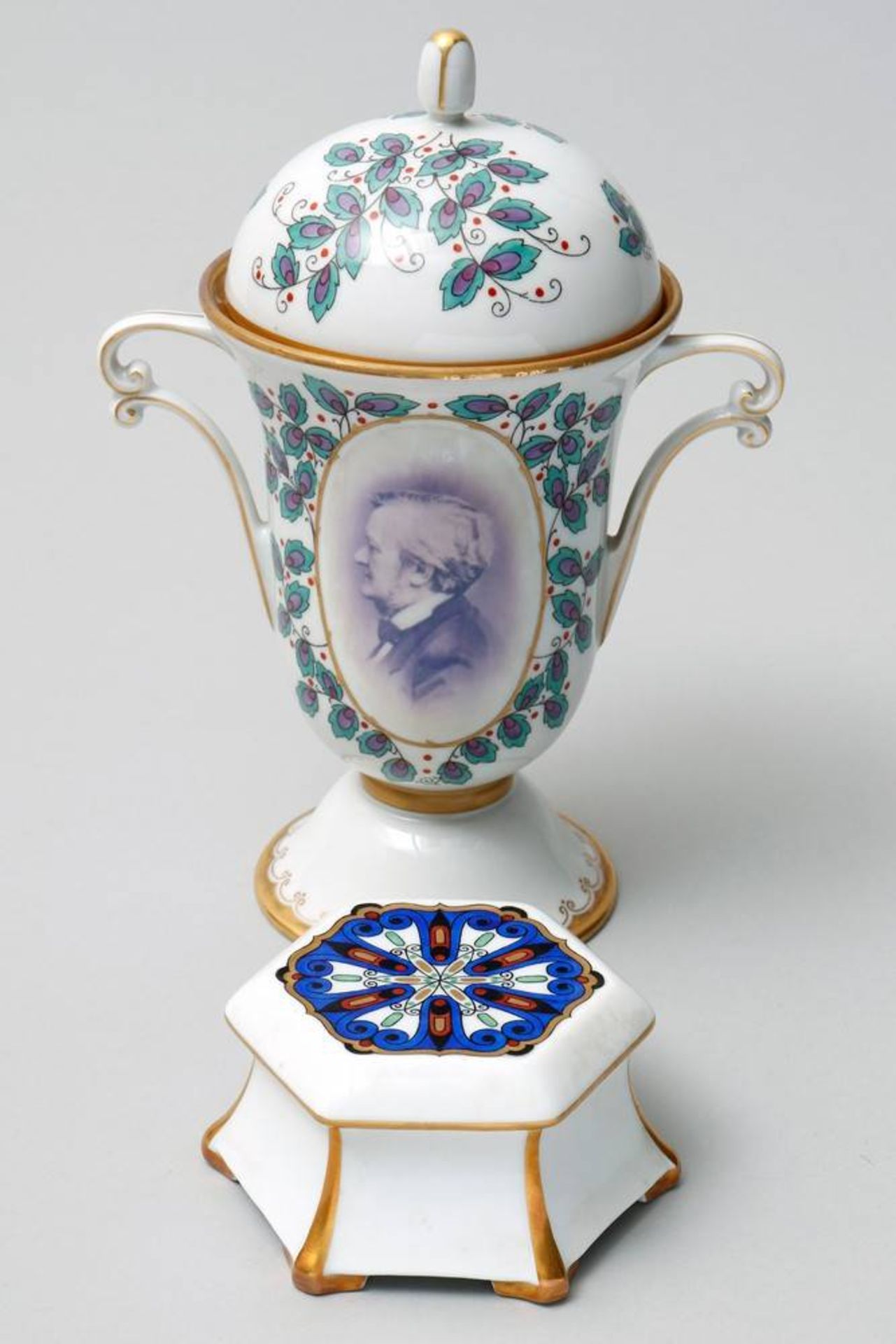 Art Nouveau vase and box german, ca. 1900/20, porcelain, painted in colours, vase with portrait of