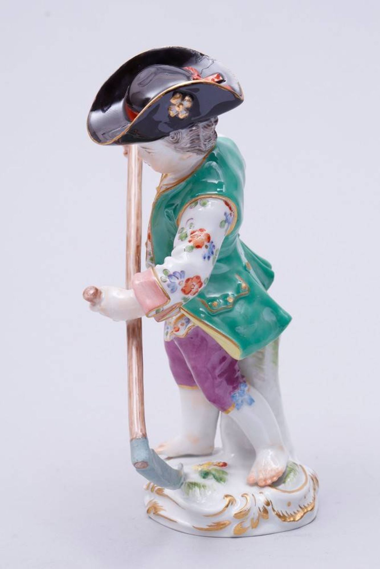 Young Gardener Meissen, 2nd half 20th C., standing boy with scythe, porcelain, painted in colours, - Bild 3 aus 6