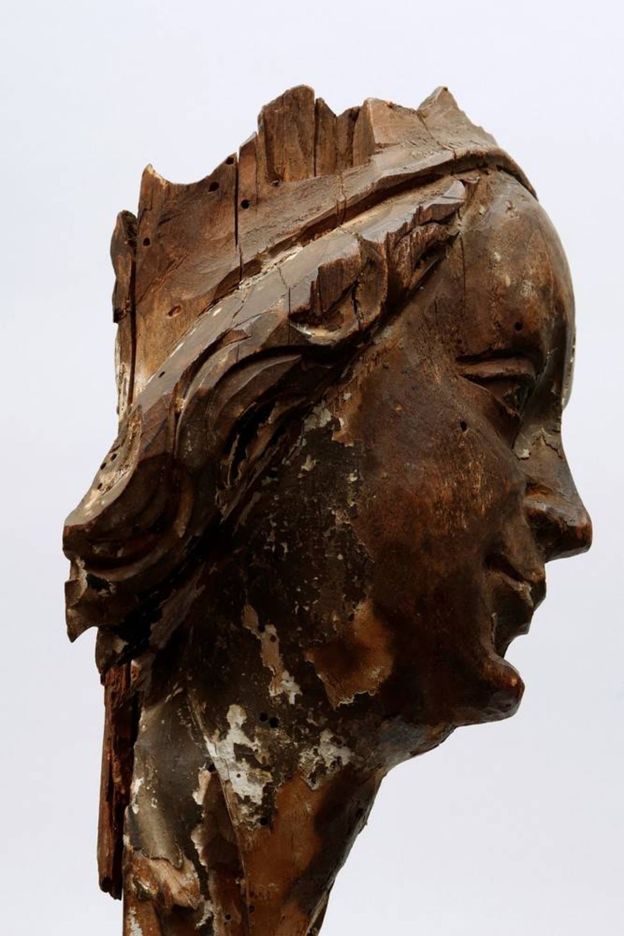 Mater Dolorosaposs. south german, 17th C., carved wood, painted in colours, head fragment, H 23cm, - Bild 2 aus 4
