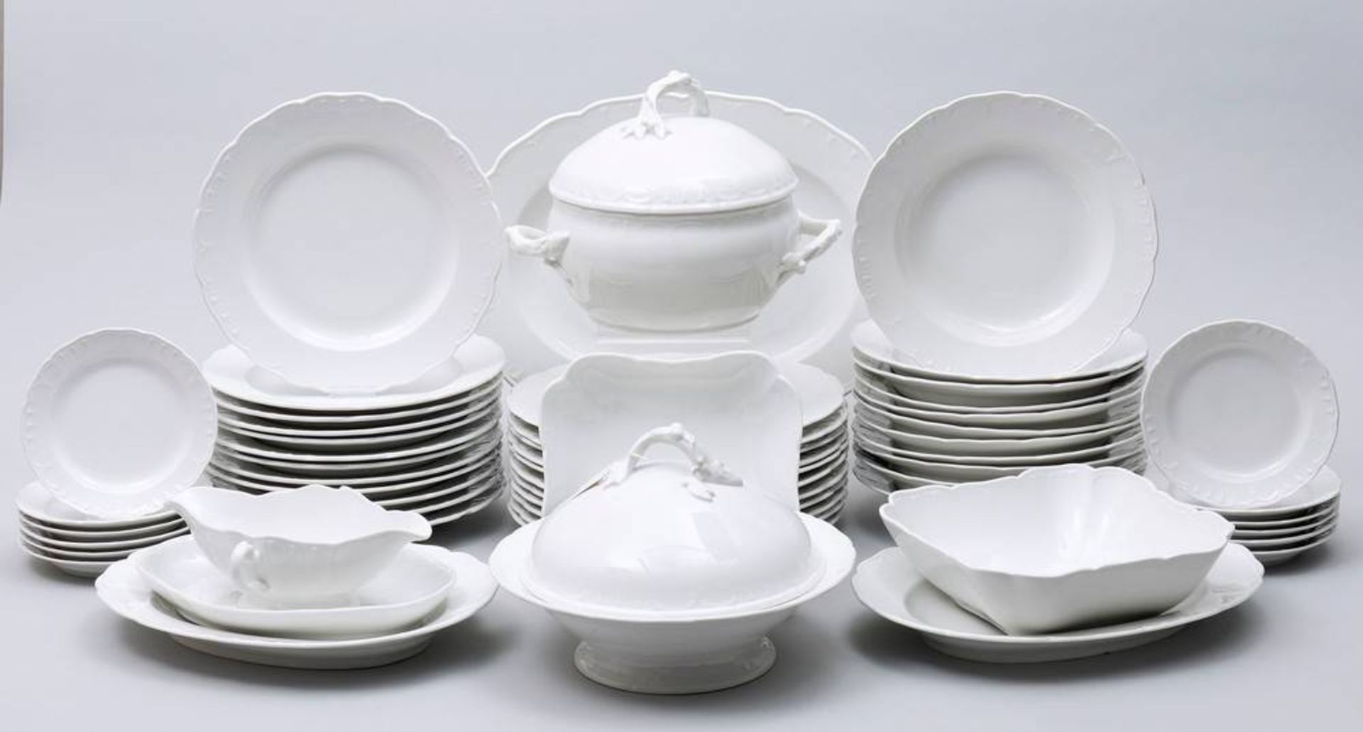 Dinner service for 12 persons KPM-Berlin, 20th C., 54 pieces, decor "Neuglatt", porcelain,