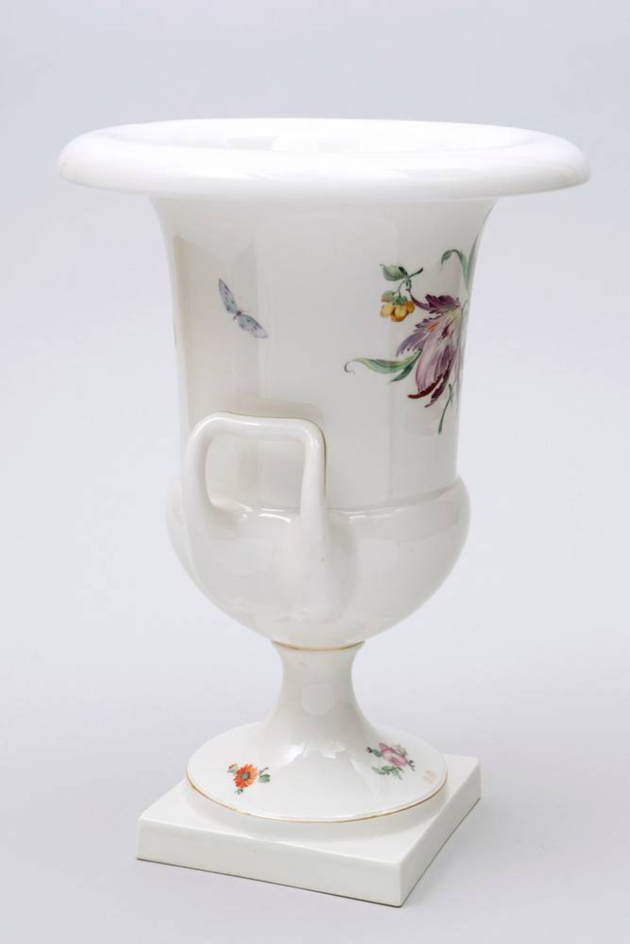 "Redensche" urn-vase, KPM-Berlin, design Johann Carl Friedrich Riese, ca. 1799, floral decoration, - Bild 4 aus 5