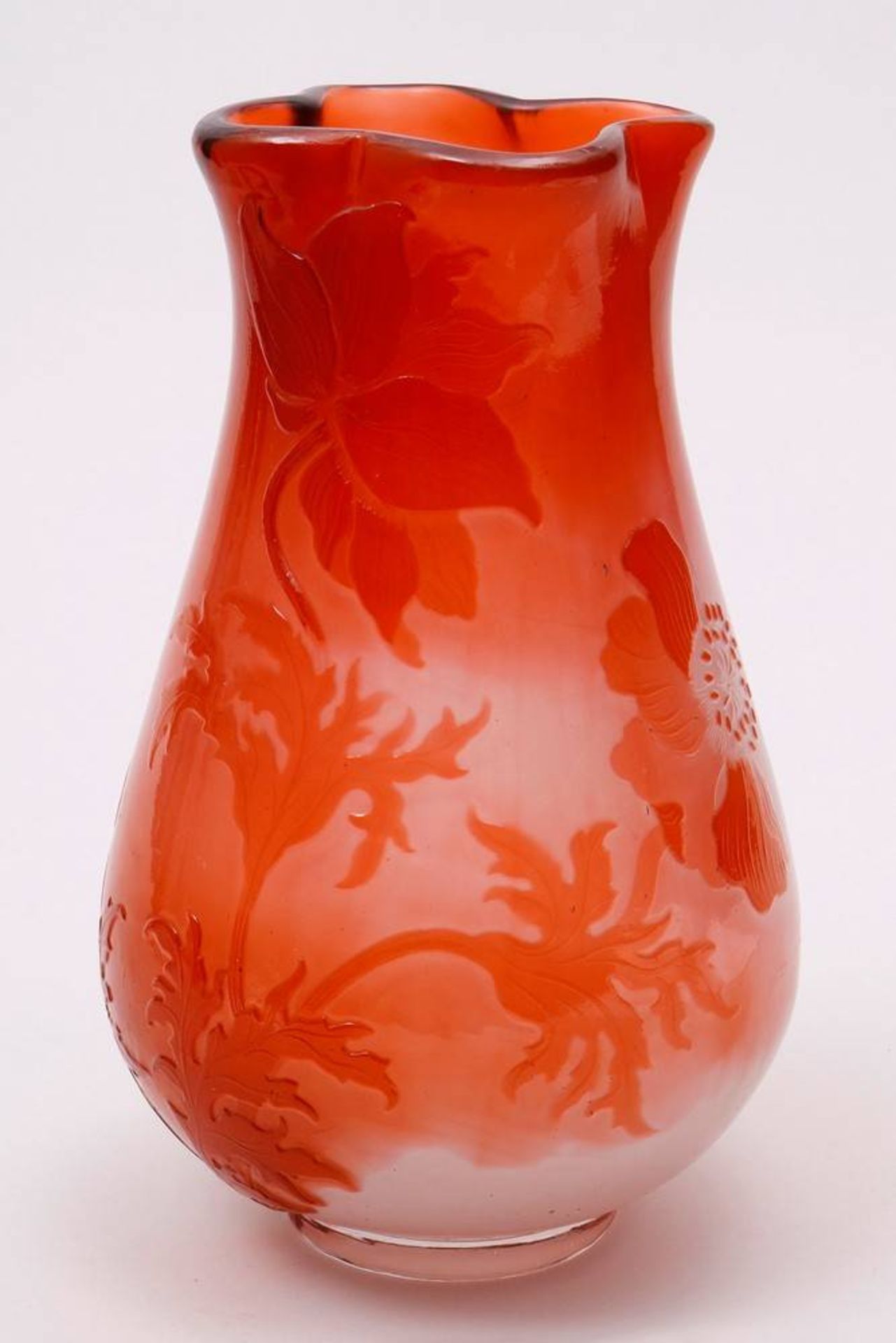 Art Nouveau-Vase Emile Galé, France, ca 1900, ovoid form with pinched rim, etched and polished Poppy