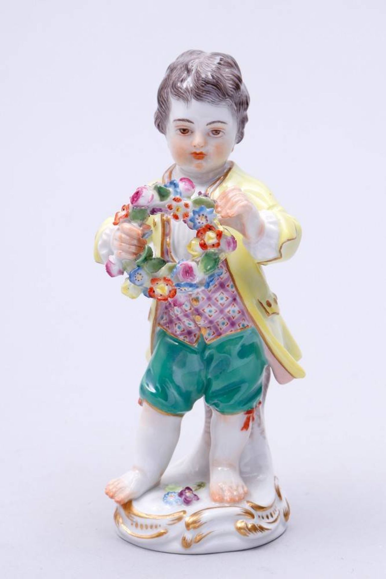 Young Gardener with floral wreath Meissen, 2nd half 20th C., design Johann Joachim Kaendler, boy