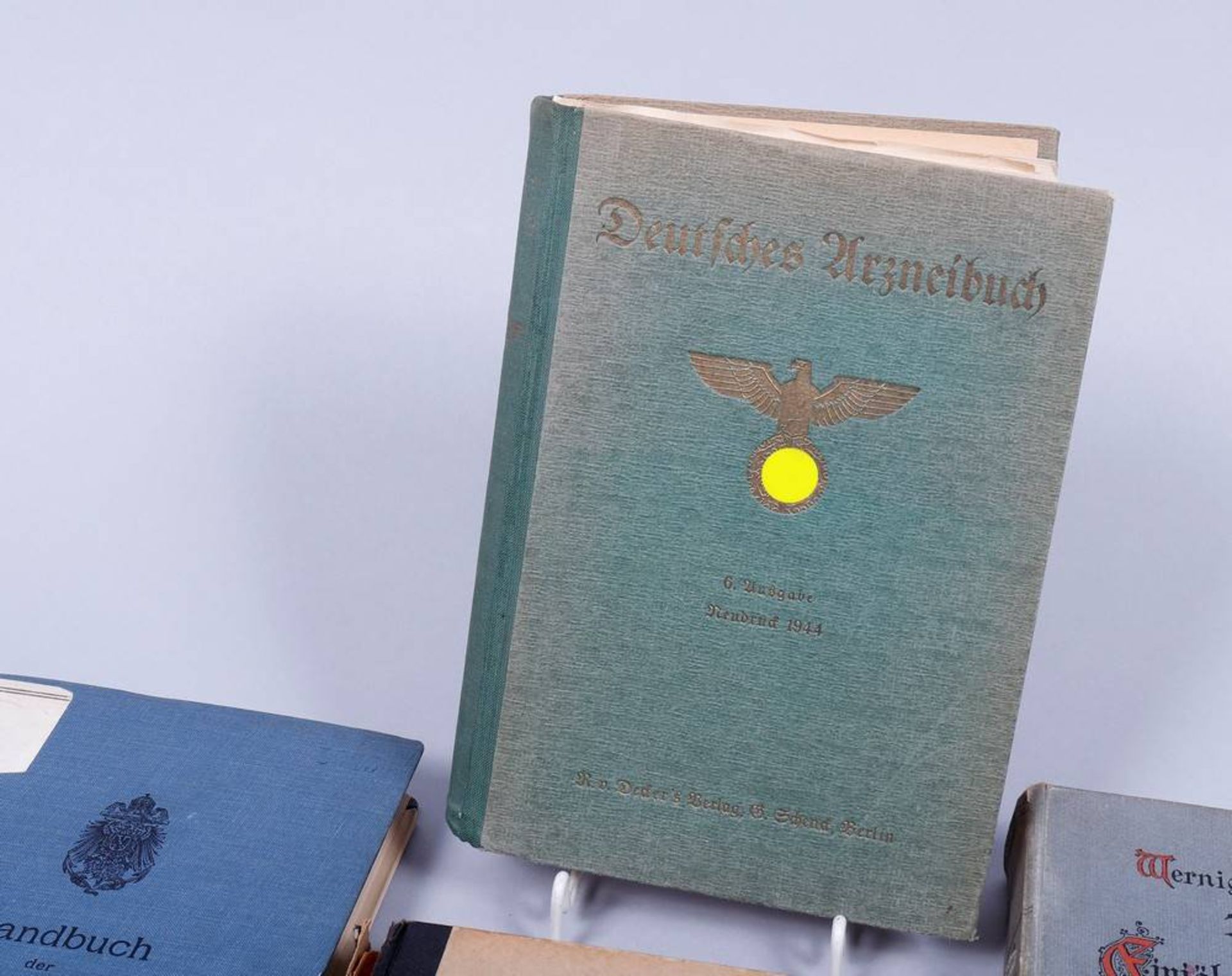 Konvolut Bücher, 3. Reich, 6-tlg.Bücher zwischen 1911 und 1944, 4 Handbücher aus der Schifffahrt, - Bild 3 aus 6