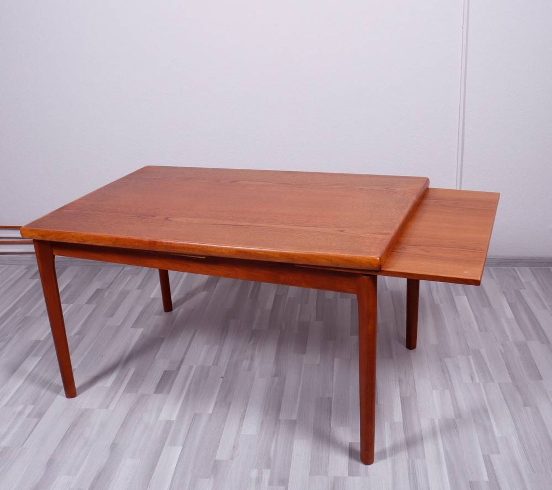 Esstisch, Entwurf Henning Kjærnulf für AM Mobler, 1960er Jahre ausziehbar, Teak, 73x130x85cm, - Bild 3 aus 3