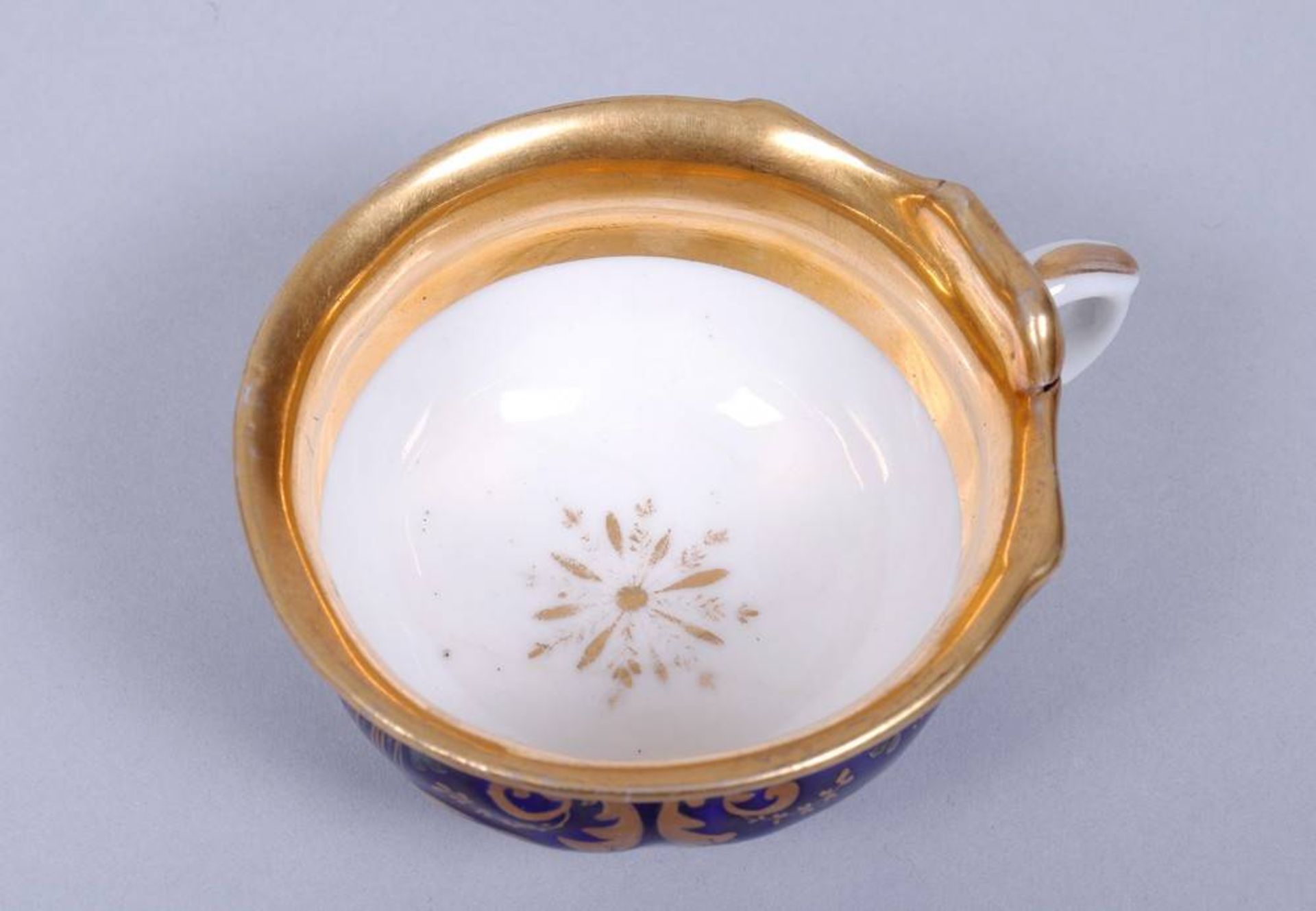 Kaffeekanne und Tasse, Safronow, Russland, um 1830/50 partiell godronierter, oberhalb facettierter - Bild 12 aus 13