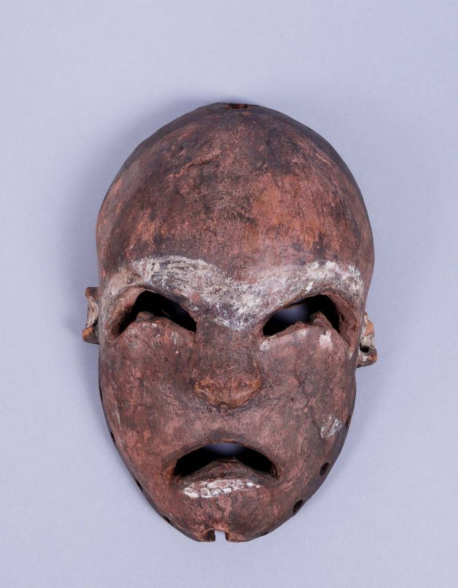 Zeremonial-Maske, Asien, Anfang 20.Jh., wohl die Tragödie symbolisierend Holz, bemalt, ovoide