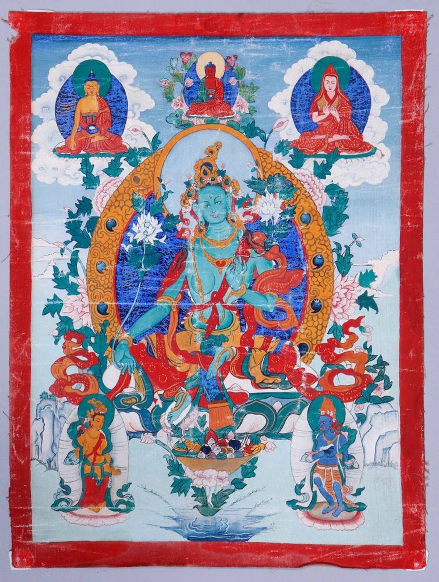 Thangka der grünen Tara, wohl Nepal/Tibet, 1. H. 20.Jh. Tempera/Leinwand, recto Siegelreste, 39,