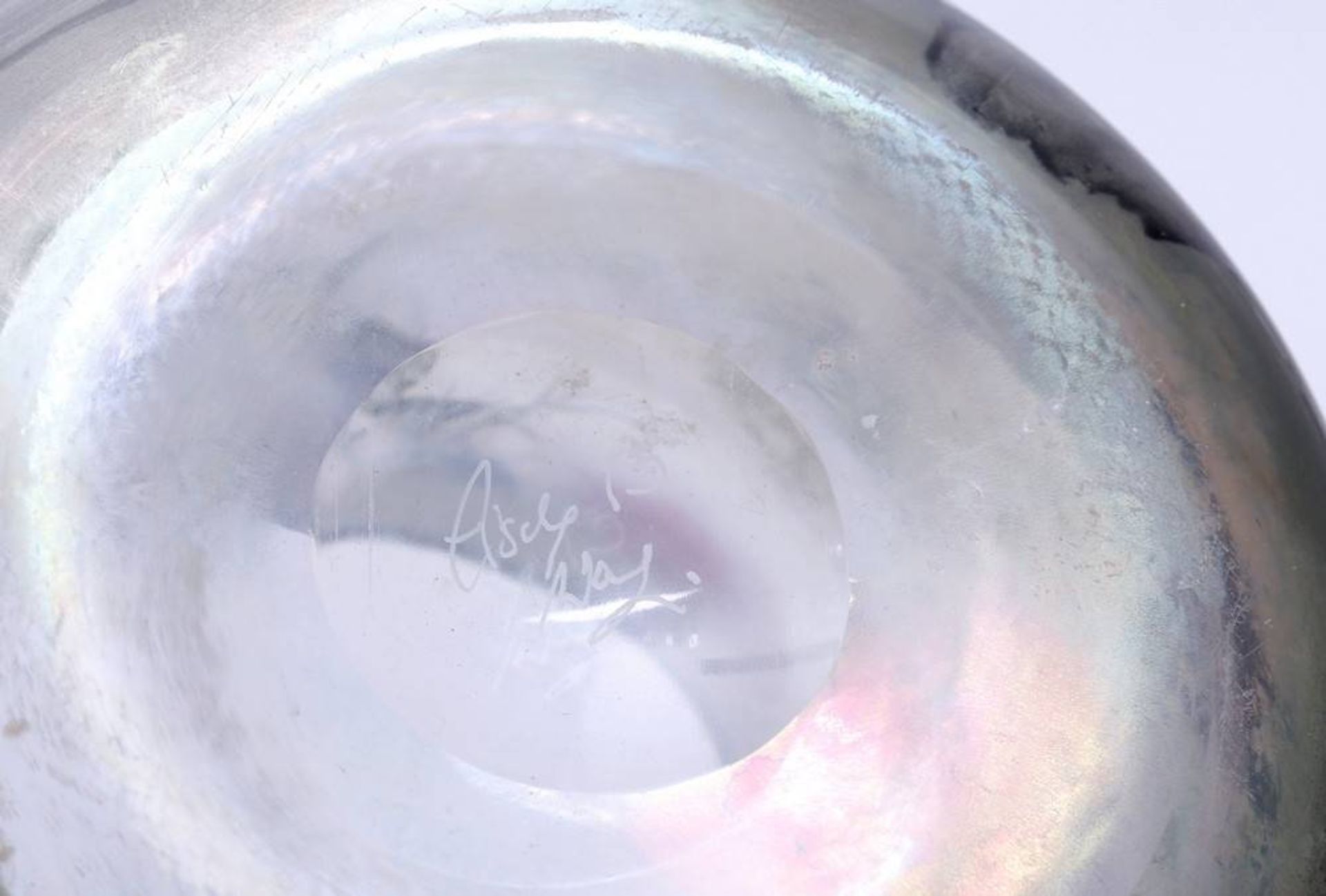 Becher-Vase, Eisch irisierendes Glas mit mattierter Oberfläche, polychrome Bemalung, konisch - Image 5 of 5