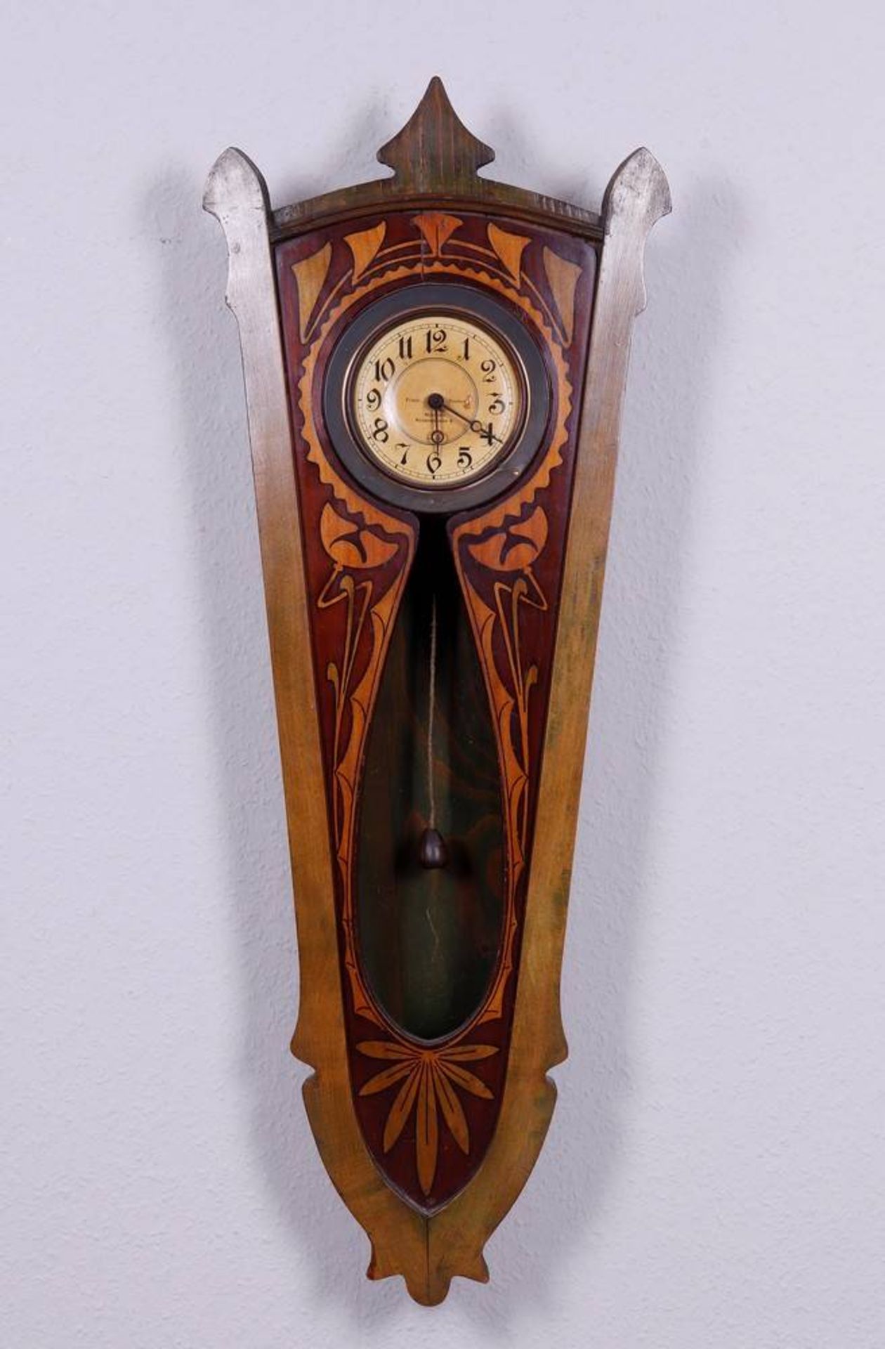 Jugendstil-Wanduhr, deutsch, um 1900