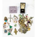 An Art Deco 18ct gold and diamond ring; Costume jewellery including blister pearl pendant; earrings;