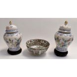 **AWAY  JMS***A pair of Italian Chinese style ginger jars, approx. 31cm, complete on wooden