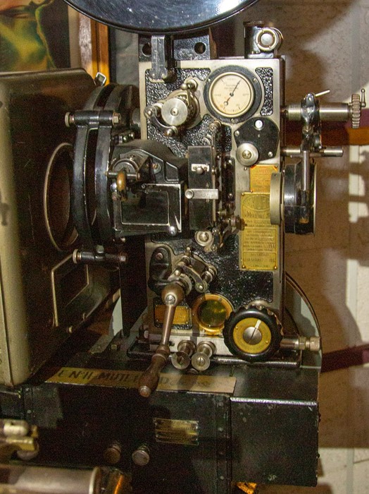 A Kalee 11 35mm movie projector, Kalee stand on Western Electric 206 sound head, BTH arc lamp. c. - Image 2 of 4