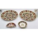 Two Royal Crown Derby 1128 Imari dinner plates and two pin dishes