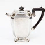 Birmingham 1937 teapot with Bakelite handle, 22.21 ozt approx