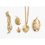Three 9ct gold lockets including oval and heart versions and a 9ct gold chain, combined total