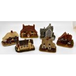 A Lilliput Lane collection of model cottages, comprising Oak Lodge, Clare Cottage, Lakeside,