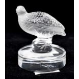 A Lalique circa 20th Century bird paperweight Condition: No obvious signs of damage or restoration