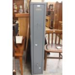 Metal gun cabinet with key