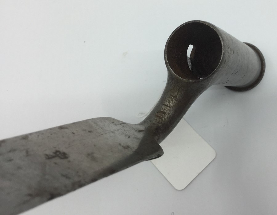 British India Pattern Catch Socket Bayonet with 37cm triangular section blade. Marked "Crown 4". - Image 6 of 7