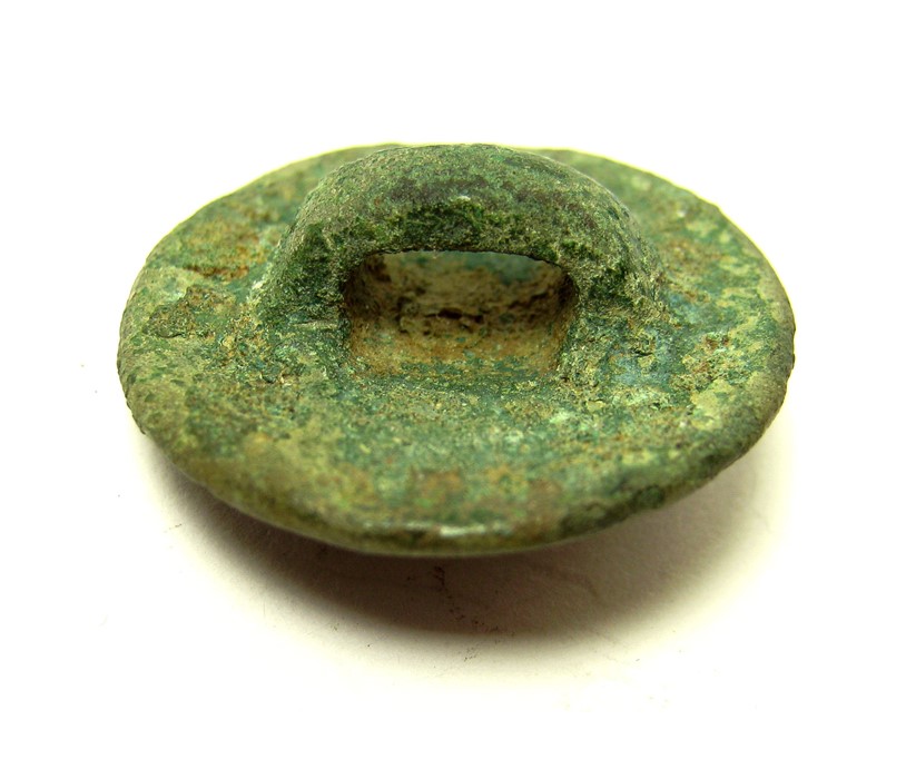 Romano-British enamelled button or fitting A beautifully well preserved piece with most of the - Image 3 of 6