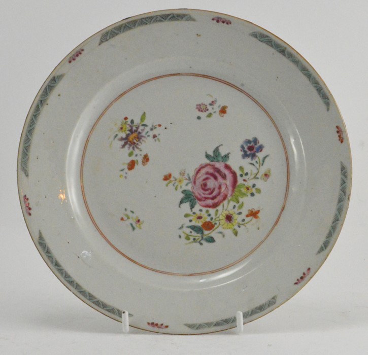 A group of Chinese export hand-painted and enamelled wares, circa 1750-1900. Comprising large - Image 10 of 16