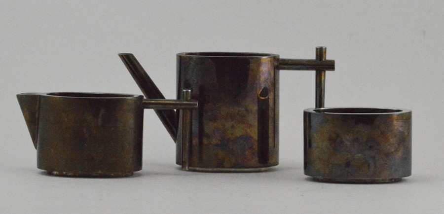 Vavassori for Fratelli Coppini, a 20th Century .925 silver three piece modular stacking coffee - Image 2 of 2