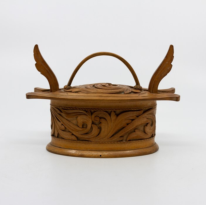 Early 20th Century Tyrol treen, to include jewellery casket, birds finial, interior lined in velvet, - Image 9 of 15